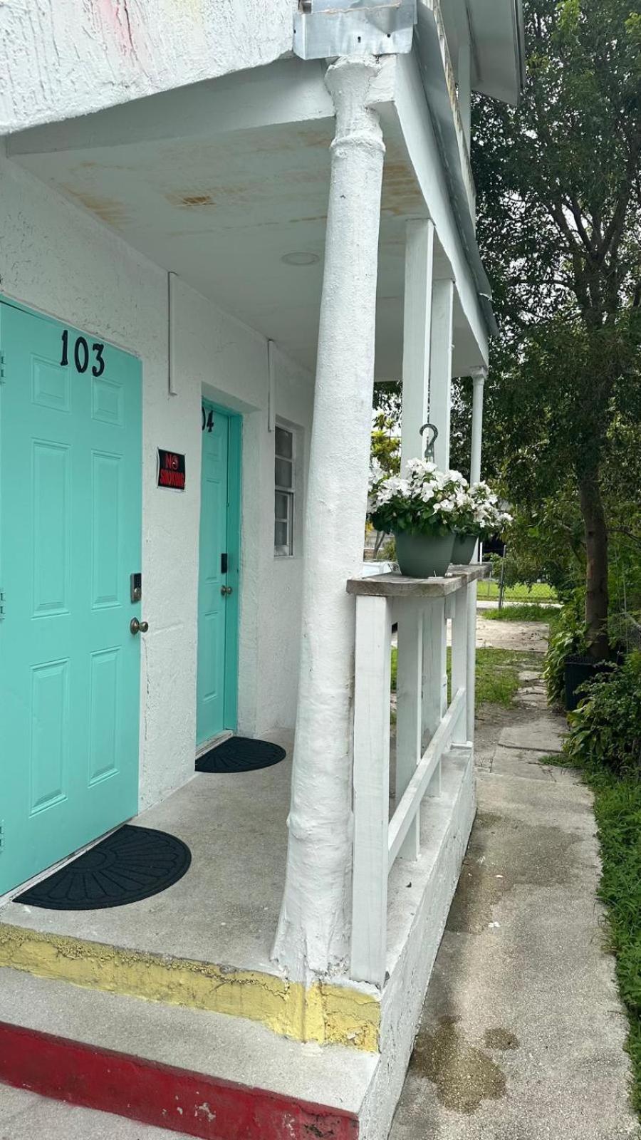 203 Miami Shared Rooms For Men Central Comfortable, Affordable Экстерьер фото