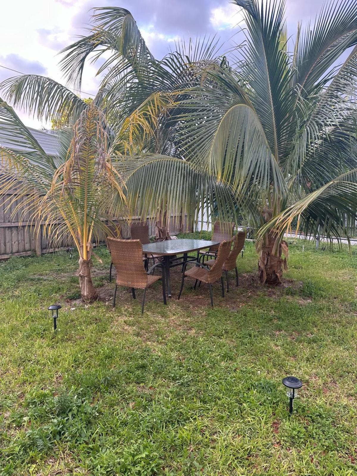 203 Miami Shared Rooms For Men Central Comfortable, Affordable Экстерьер фото